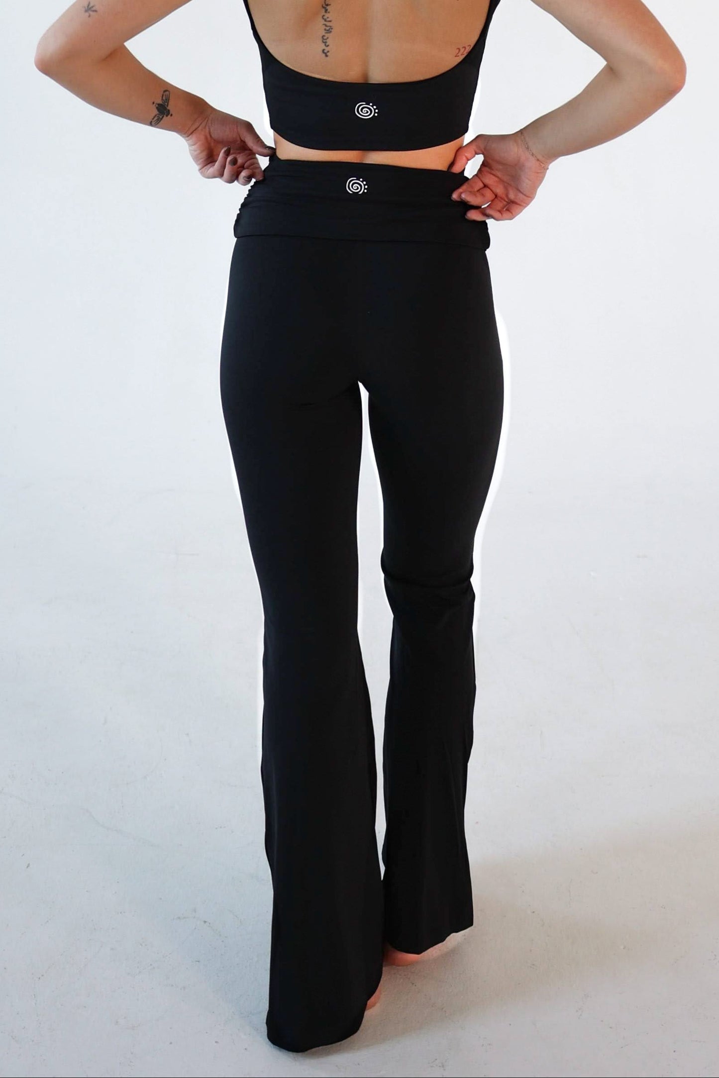 Lunar Pants Black